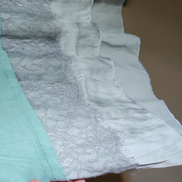 Logo by Lori Goldstein Tunic - Picture 3 of 6